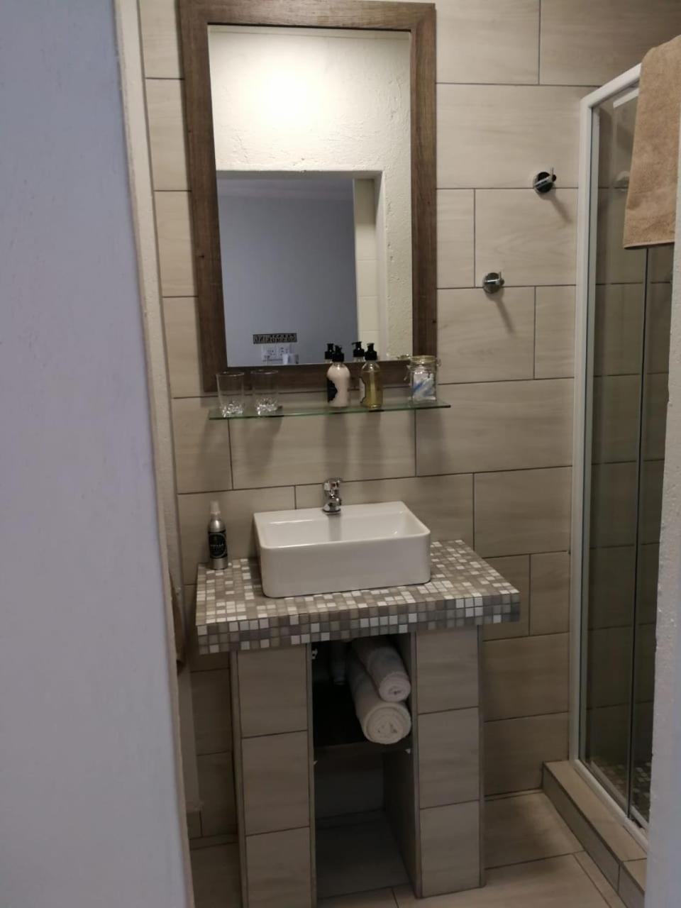 丰盈小屋酒店 内尔斯普雷特 外观 照片