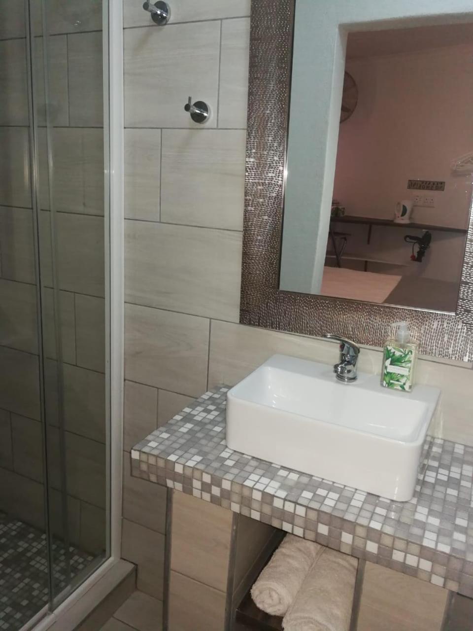 丰盈小屋酒店 内尔斯普雷特 外观 照片
